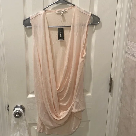 Express Shell Colored Top - New w/tags - size M! - Picture 1 of 4